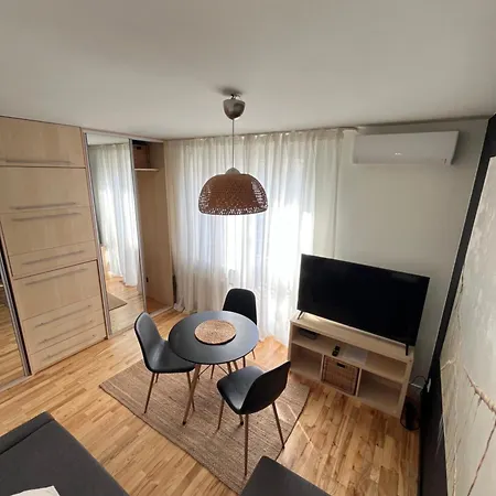 Soltysowska- Garaz Bezplatny, Near Tauron Arena, Expo Kraków